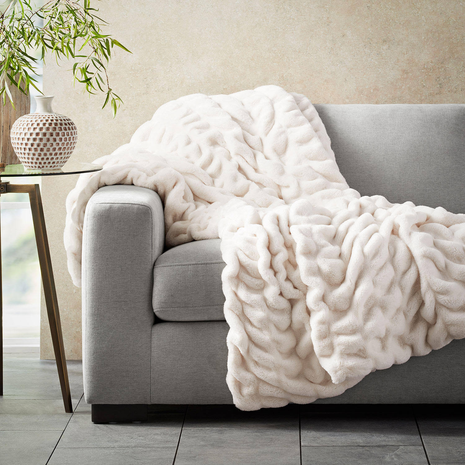 Member's Mark Luxury Faux Fur Throw- - Cream ZULUKW_148G Member's Mark Luxury Faux Fur Throw- - Cream ZULUKW_148G