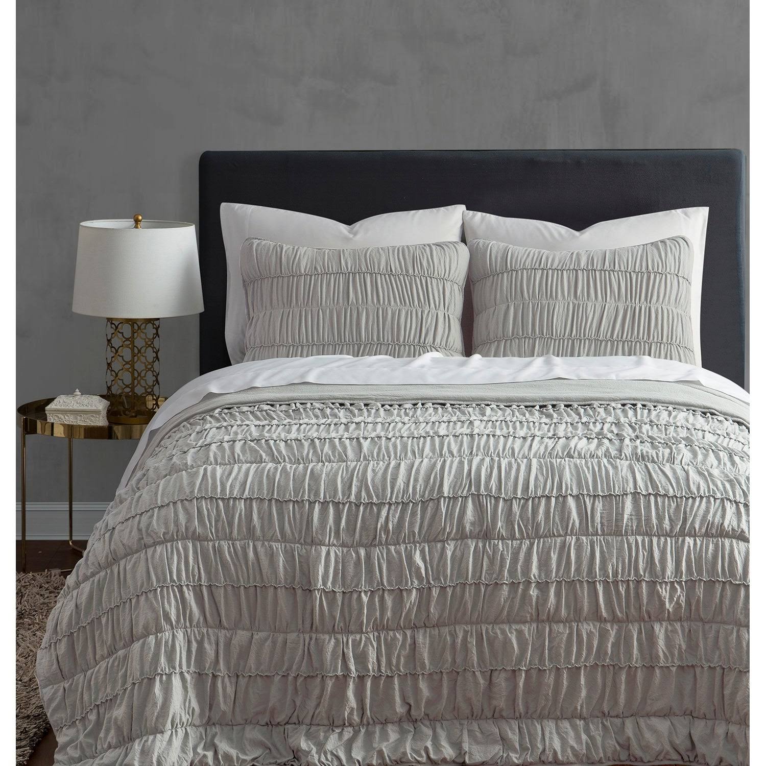 Ultra 3-Piece Taupe Full/Queen Quilt JFRC9T_2HY9 Ultra 3-Piece Taupe Full/Queen Quilt JFRC9T_2HY9