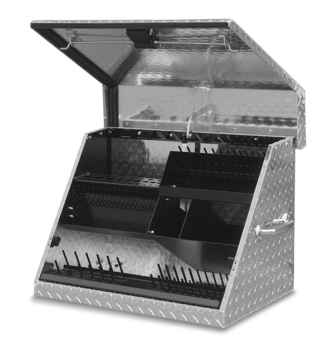 Montezuma ME300AL 30 x 15 in. Aluminum Triangle Toolbox IDBMPQ_VFPM Montezuma ME300AL 30 x 15 in. Aluminum Triangle Toolbox IDBMPQ_VFPM