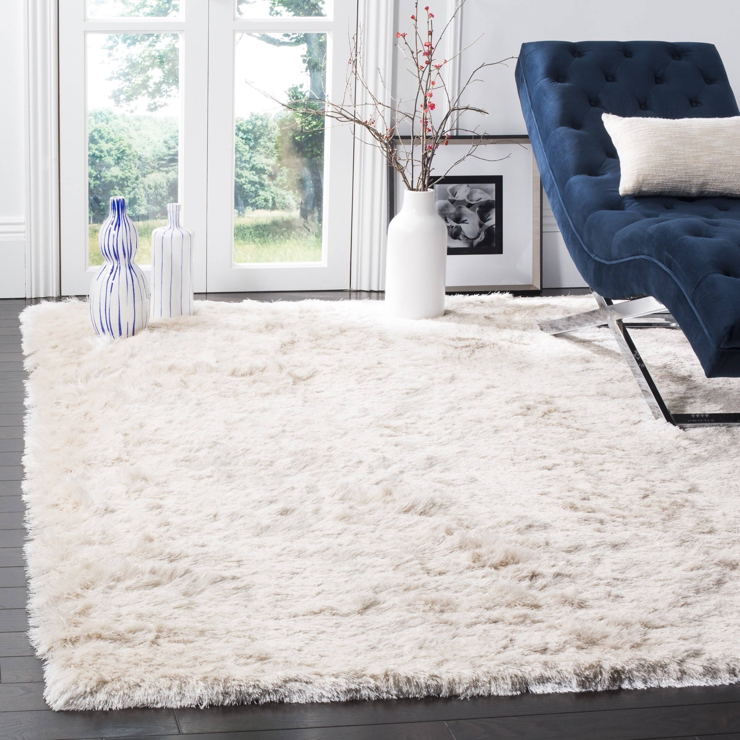 Safavieh Handmade Silken Glam Paris Shag Ivory Rug - 3' x 5' UZ1SBE_NS8A