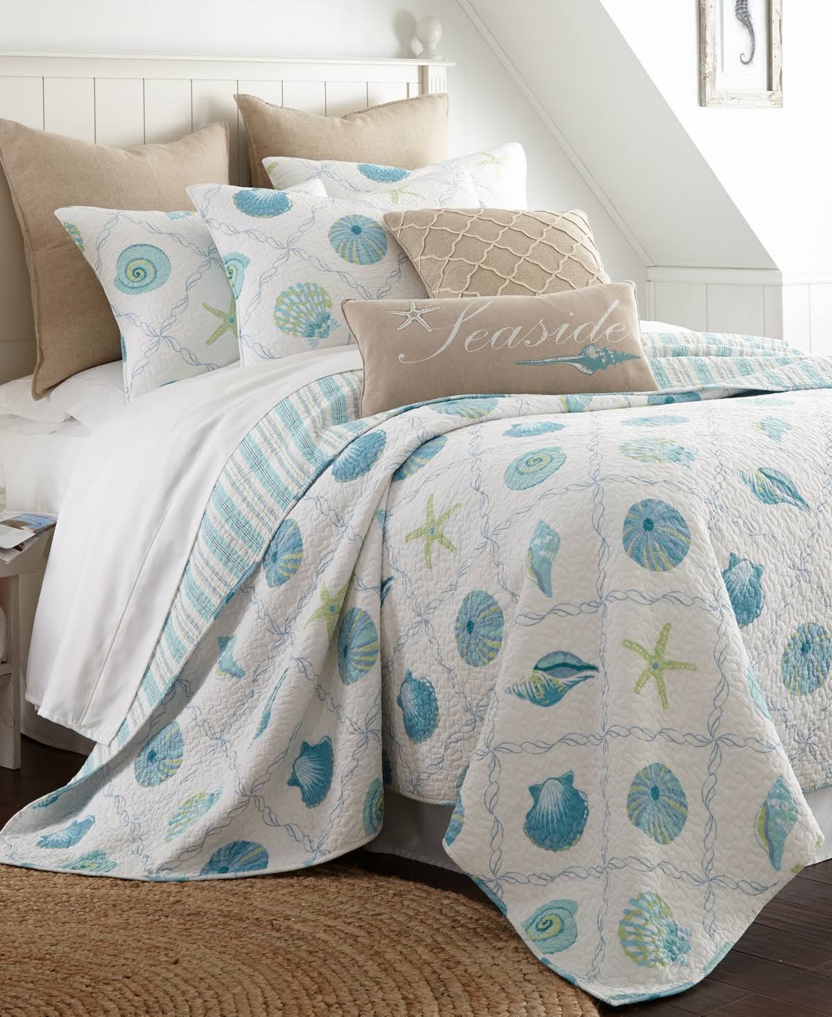 Levtex Marine Dream Reversible Quilt Set, Blue, LT8YW6_LOKO Levtex Marine Dream Reversible Quilt Set, Blue, LT8YW6_LOKO