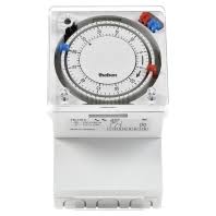Analogue Time Switch 230VAC TM 3ABAW1_ZXK4 Analogue Time Switch 230VAC TM 3ABAW1_ZXK4