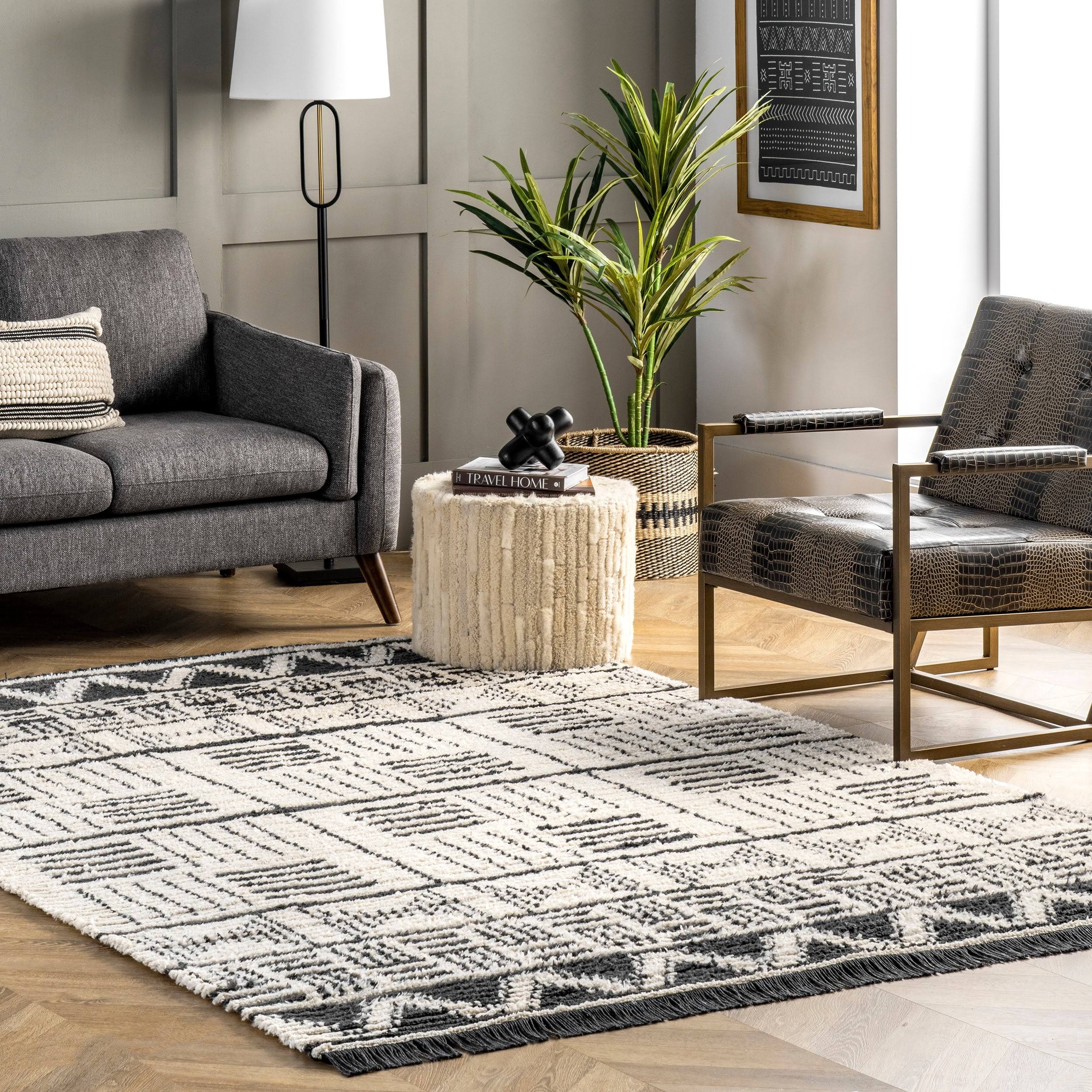 nuLOOM Christy Aztec Soft Shag Fringe Area Rug - 5' FGX8SX_MSTT nuLOOM Christy Aztec Soft Shag Fringe Area Rug - 5' FGX8SX_MSTT