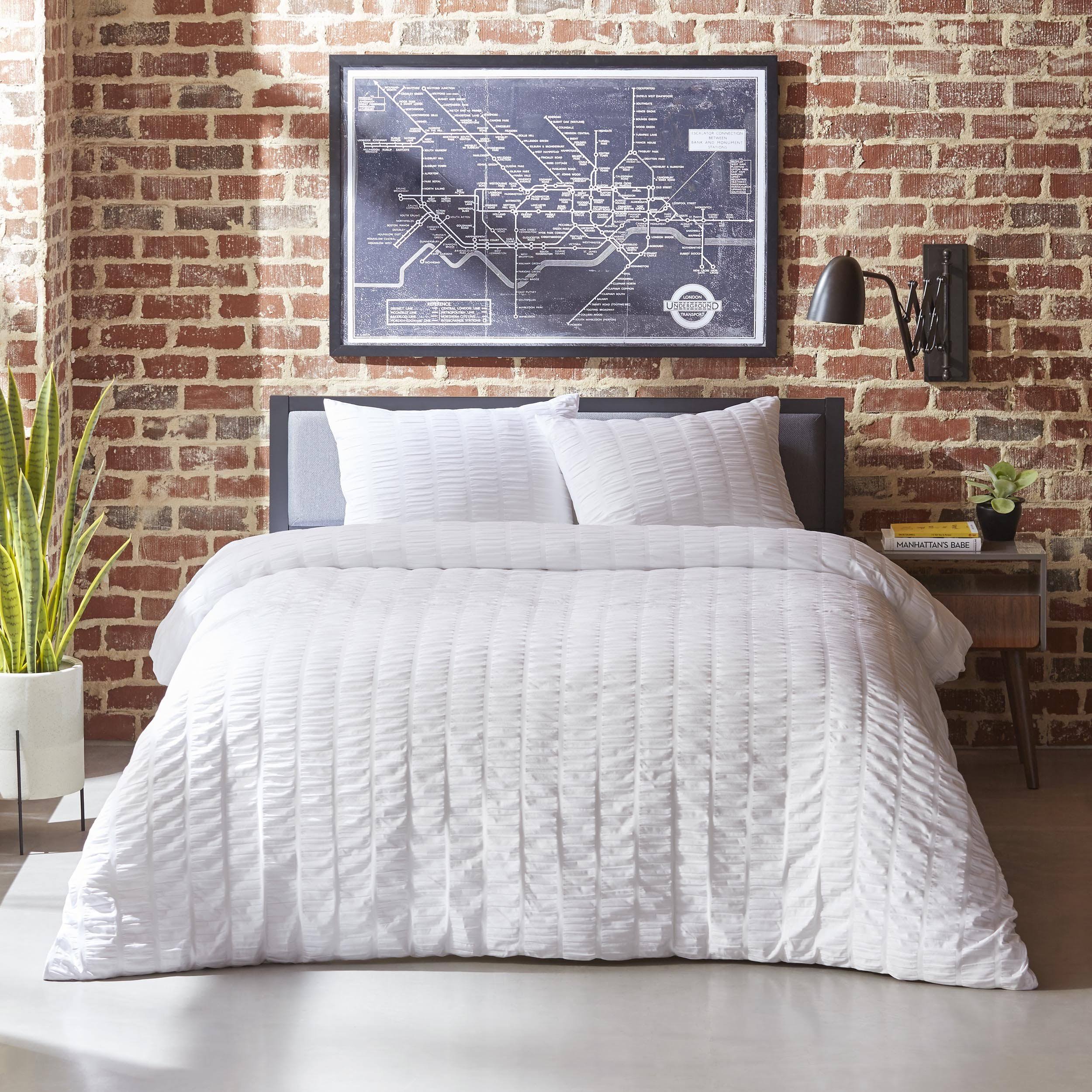City Scene Orleans Duvet Cover Set, White, S4TQZL_G9KV City Scene Orleans Duvet Cover Set, White, S4TQZL_G9KV
