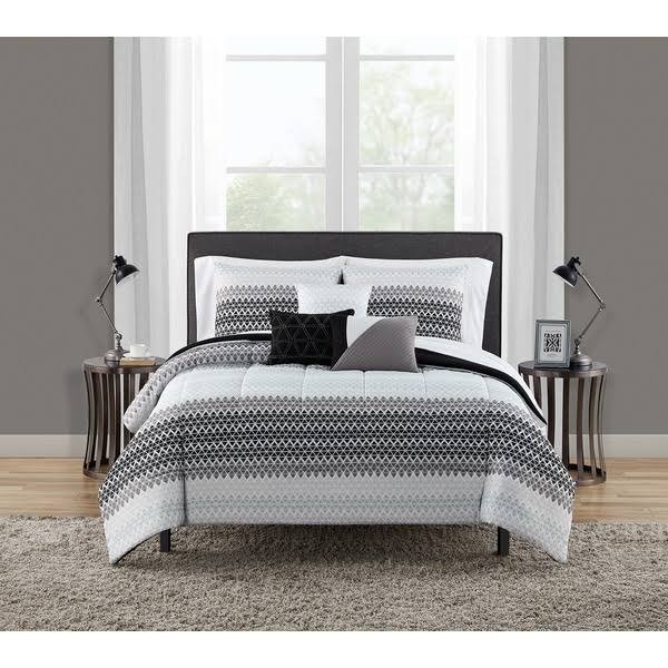Mainstays King 10-Piece Reversible Ombre Triangle Bed in A Bag Bedding Set - ONWVB7_CNZG Mainstays King 10-Piece Reversible Ombre Triangle Bed in A Bag Bedding Set - ONWVB7_CNZG